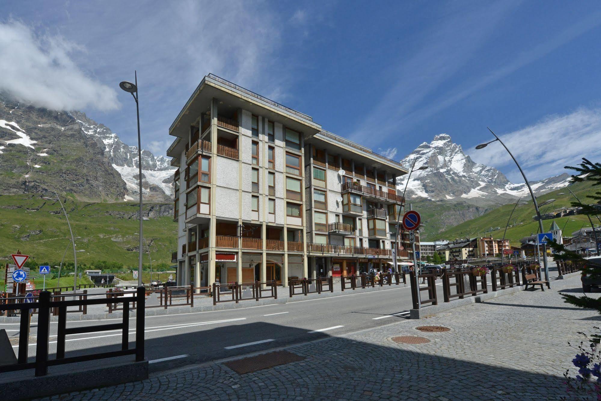 Cervino Valley House Rododendro بيريوِل تْشيرفينيا المظهر الخارجي الصورة