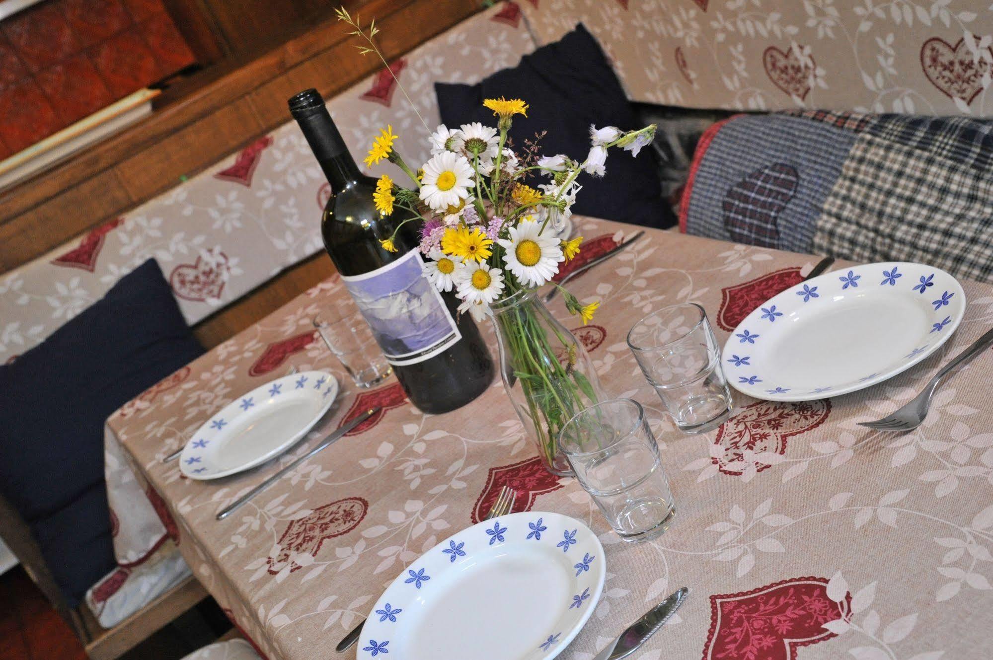 Cervino Valley House Rododendro بيريوِل تْشيرفينيا المظهر الخارجي الصورة